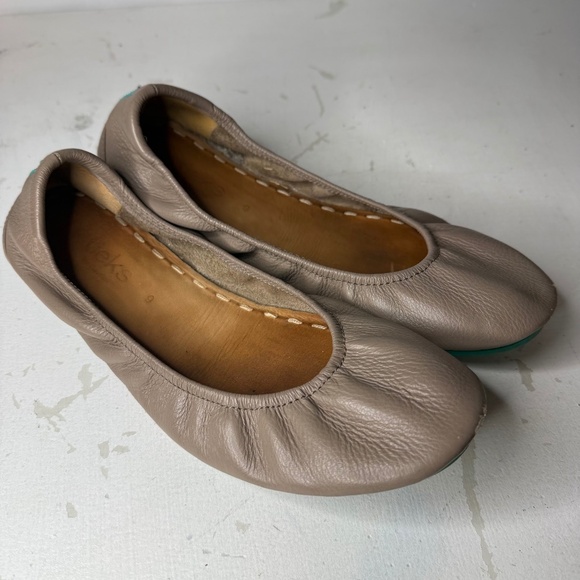 TIEKS Brown Taupe Slip On Foldable Ballet Flats - Picture 1 of 8